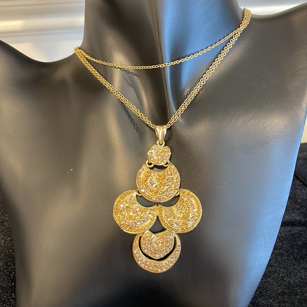 Vintage 21k gold plated pendant necklace